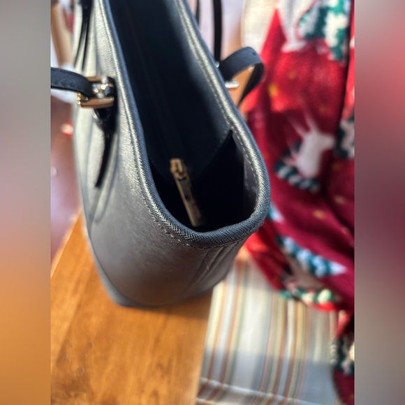 Michael Kors Black Leather Top-Zip Tote Bag - Picture 14 of 16